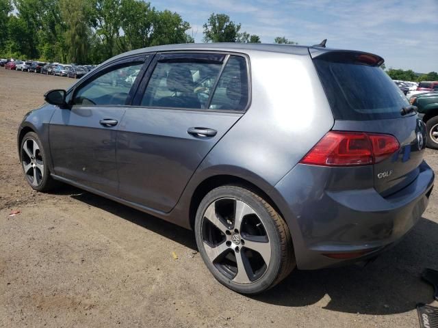 2016 Volkswagen Golf S/SE