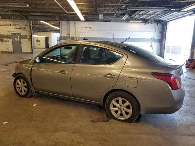 2013 Nissan Versa S