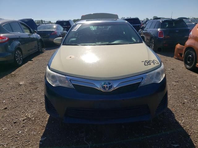 2013 Toyota Camry Hybrid