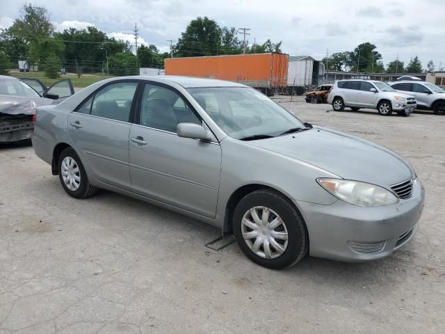 2005 Toyota Camry LE