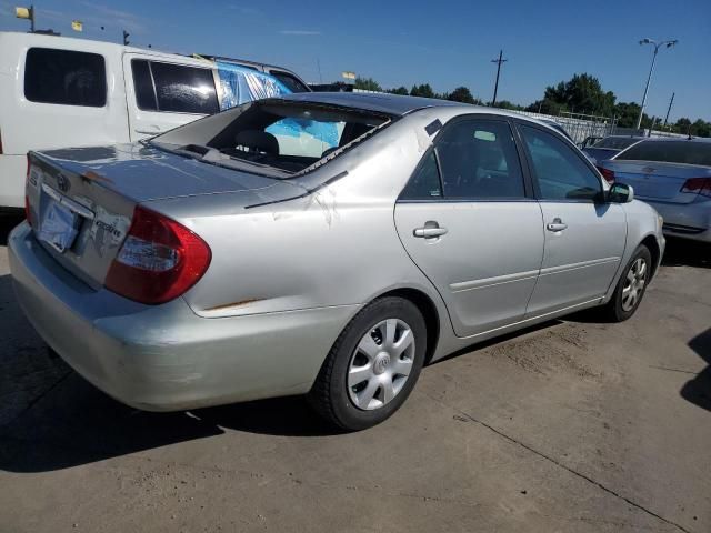 2004 Toyota Camry LE