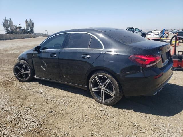 2019 Mercedes-Benz A 220