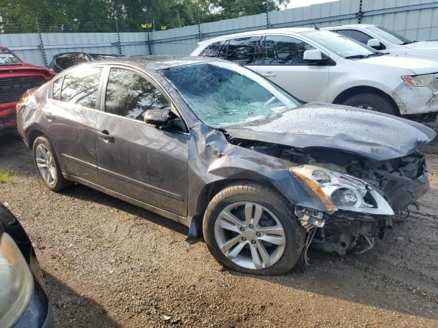 2010 Nissan Altima SR