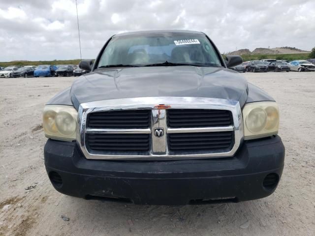 2006 Dodge Dakota Quattro