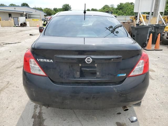 2013 Nissan Versa S