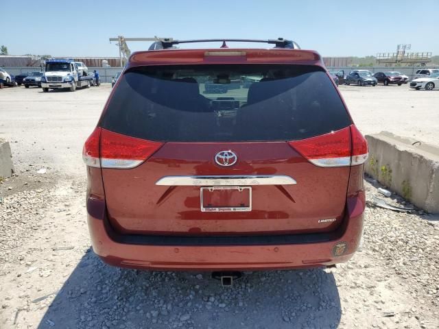 2012 Toyota Sienna XLE