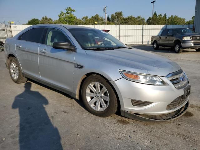 2012 Ford Taurus SE