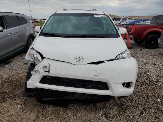 2011 Toyota Sienna XLE