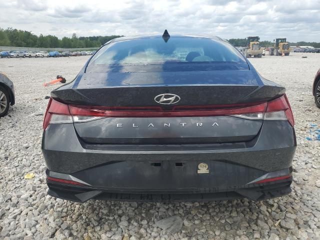 2022 Hyundai Elantra SEL