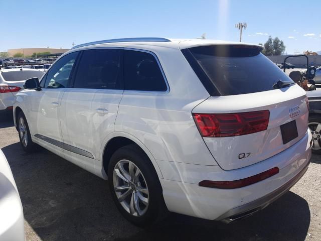 2017 Audi Q7 Premium Plus