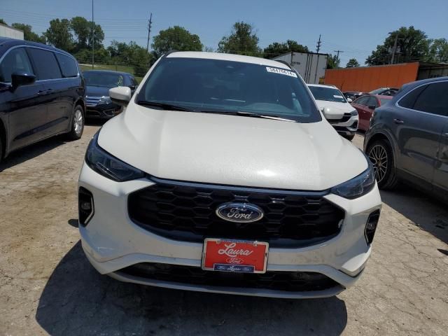 2023 Ford Escape ST Line Elite