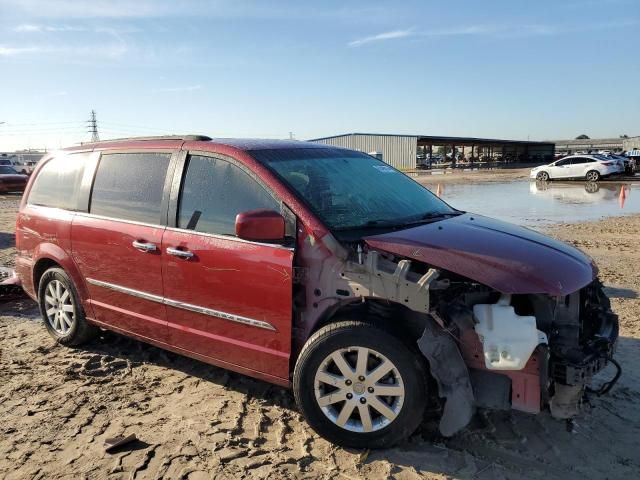 2015 Chrysler Town & Country Touring