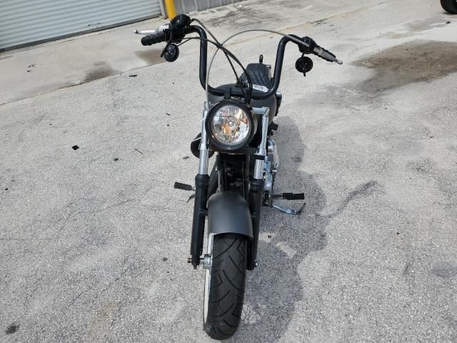 2004 Harley-Davidson XL1200 C