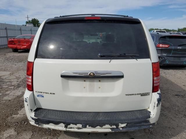 2010 Chrysler Town & Country Touring