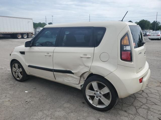 2011 KIA Soul +