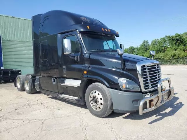 2017 Freightliner Cascadia 125