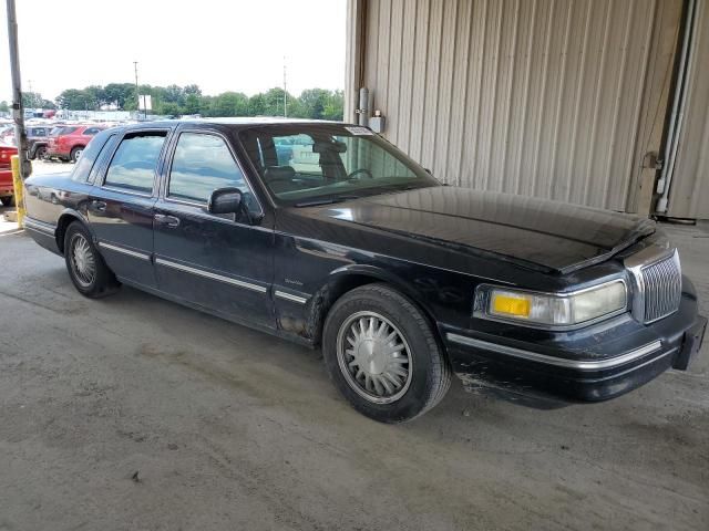 1997 Lincoln Town Car Signature