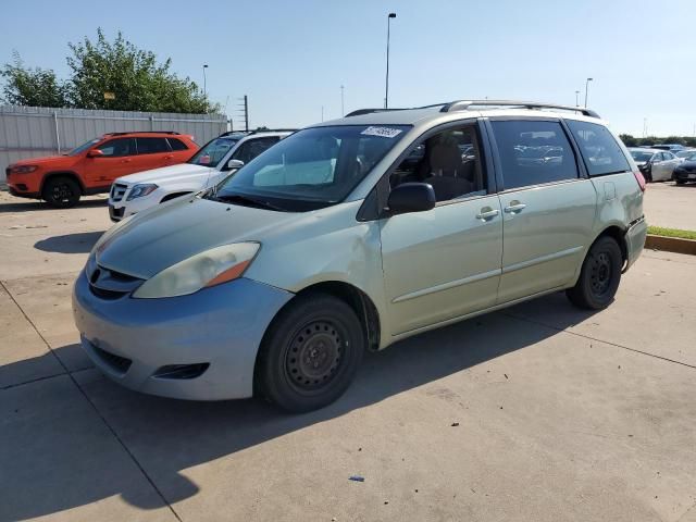 2006 Toyota Sienna CE