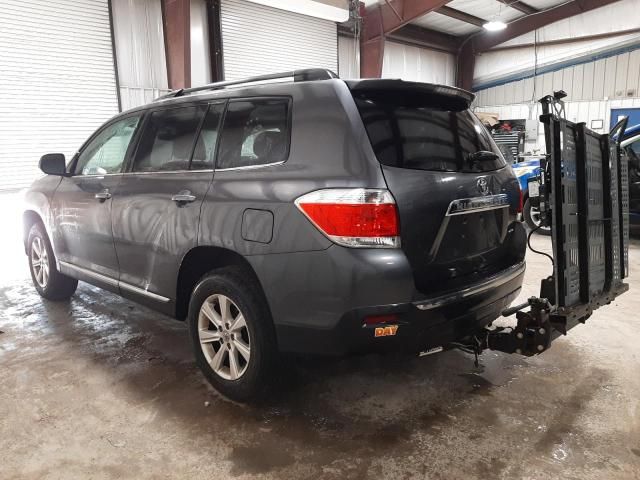 2011 Toyota Highlander Base