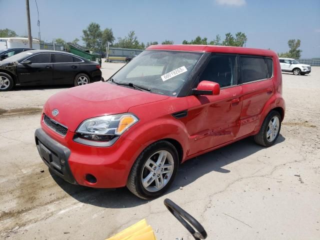 2010 KIA Soul +