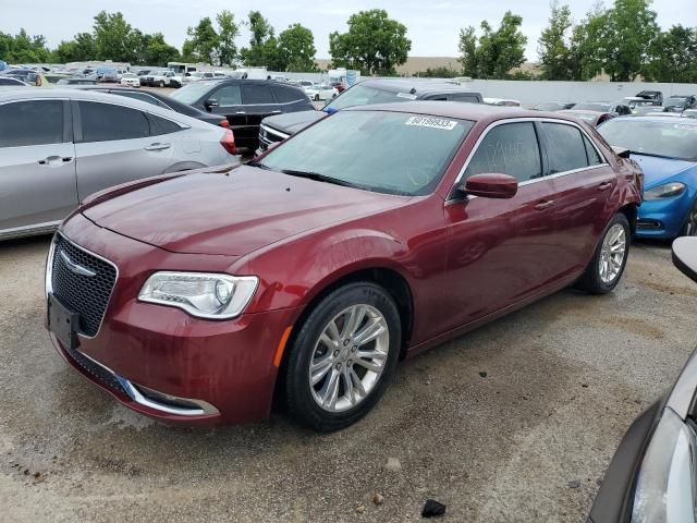 2019 Chrysler 300 Touring