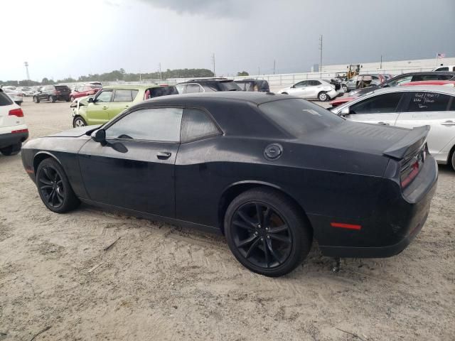 2016 Dodge Challenger SXT