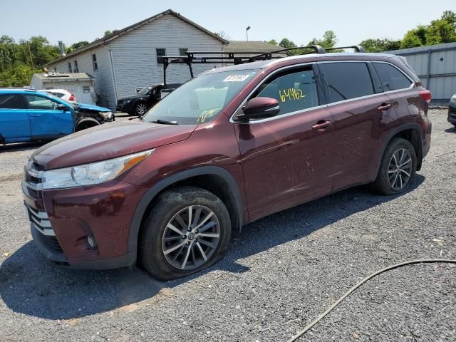 2018 Toyota Highlander SE