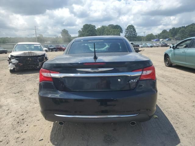 2013 Chrysler 200 Limited