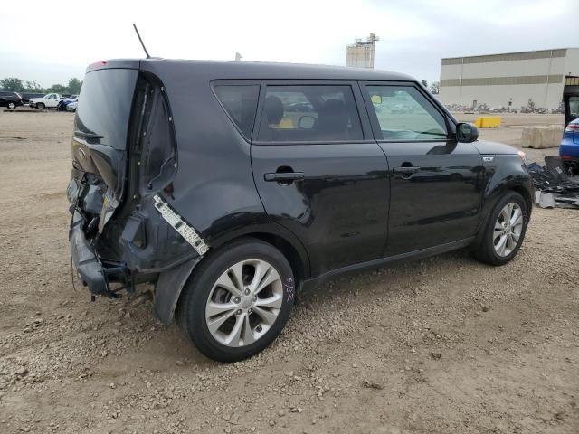 2015 KIA Soul +