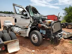 International Vehiculos salvage en venta: 2020 International LT625