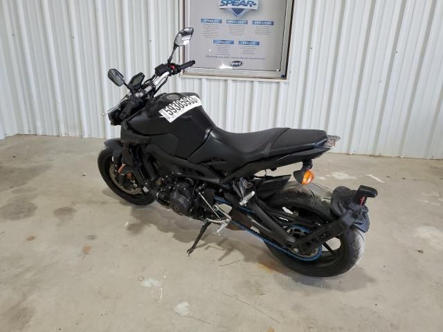 2019 Yamaha MT09