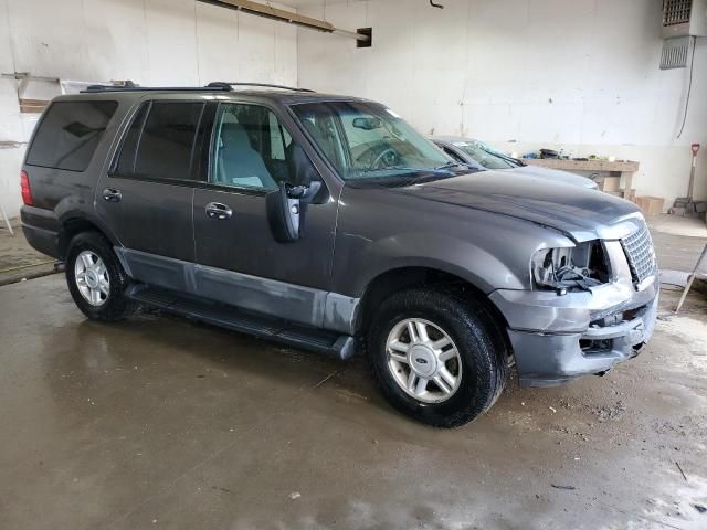 2004 Ford Expedition XLT