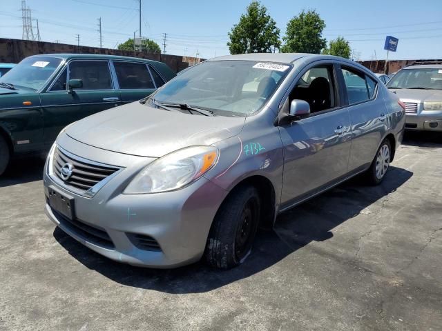 2014 Nissan Versa S