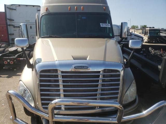 2017 Freightliner Cascadia 125