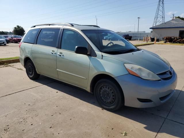 2006 Toyota Sienna CE