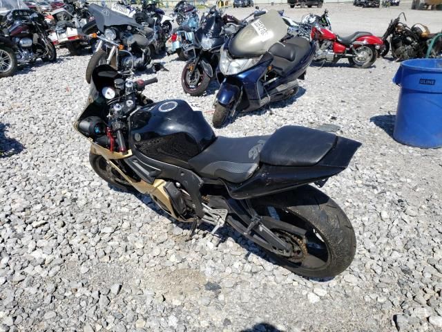 2006 Yamaha YZFR6 L