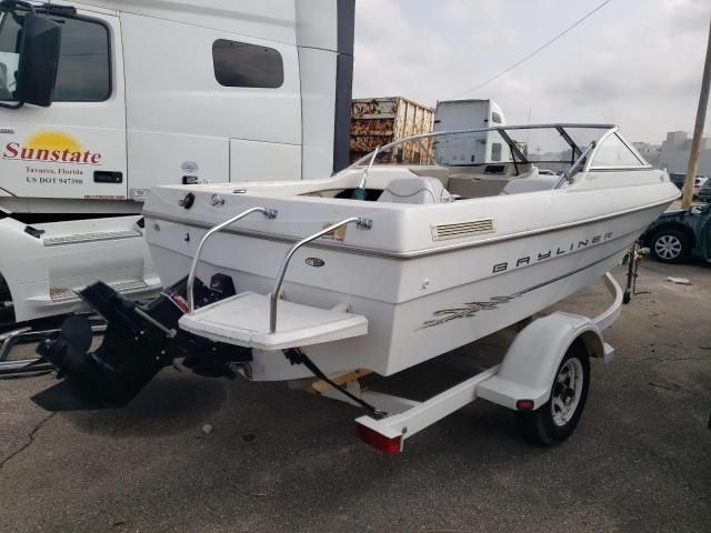 2000 Bayliner Capree