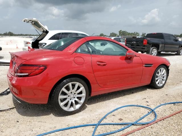 2017 Mercedes-Benz SLC 300