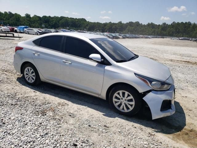 2022 Hyundai Accent SE