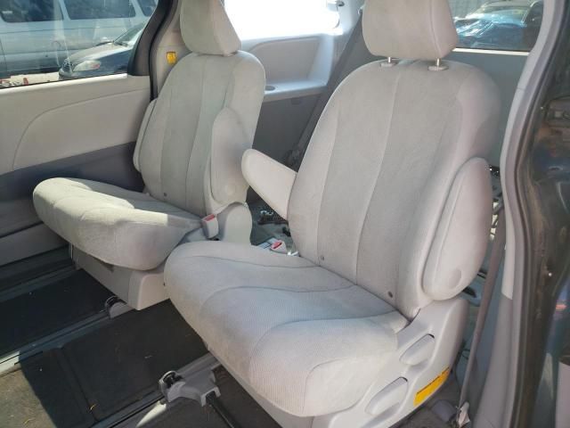 2011 Toyota Sienna Base