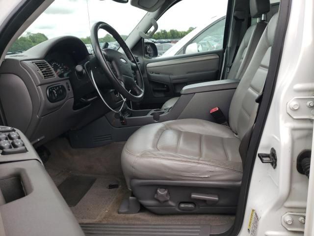 2004 Ford Explorer XLT