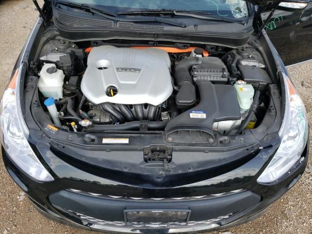 2013 Hyundai Sonata Hybrid