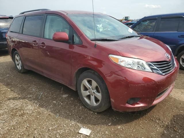 2012 Toyota Sienna LE