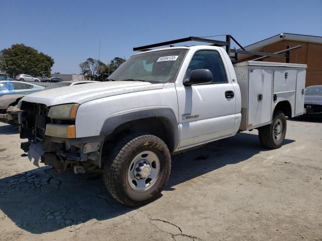 2004 Chevrolet Silverado C2500 Heavy Duty