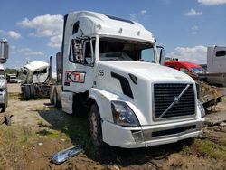 Salvage trucks for sale at Elgin, IL auction: 2018 Volvo VN VNL