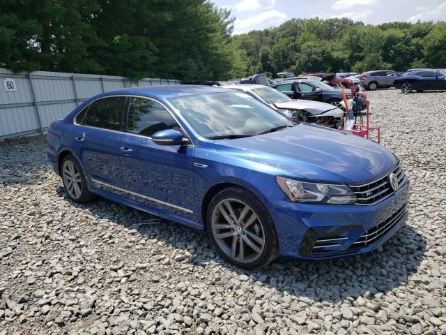 2017 Volkswagen Passat R-Line