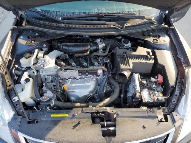 2010 Nissan Altima Base