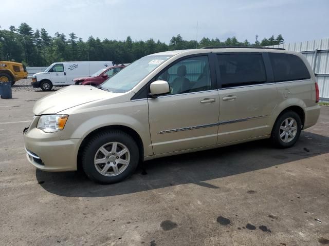 2011 Chrysler Town & Country Touring