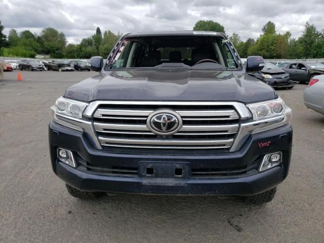 2016 Toyota Land Cruiser