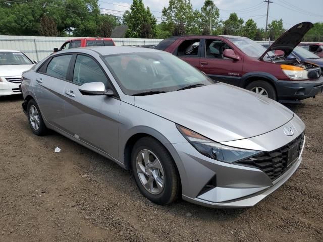 2021 Hyundai Elantra SE